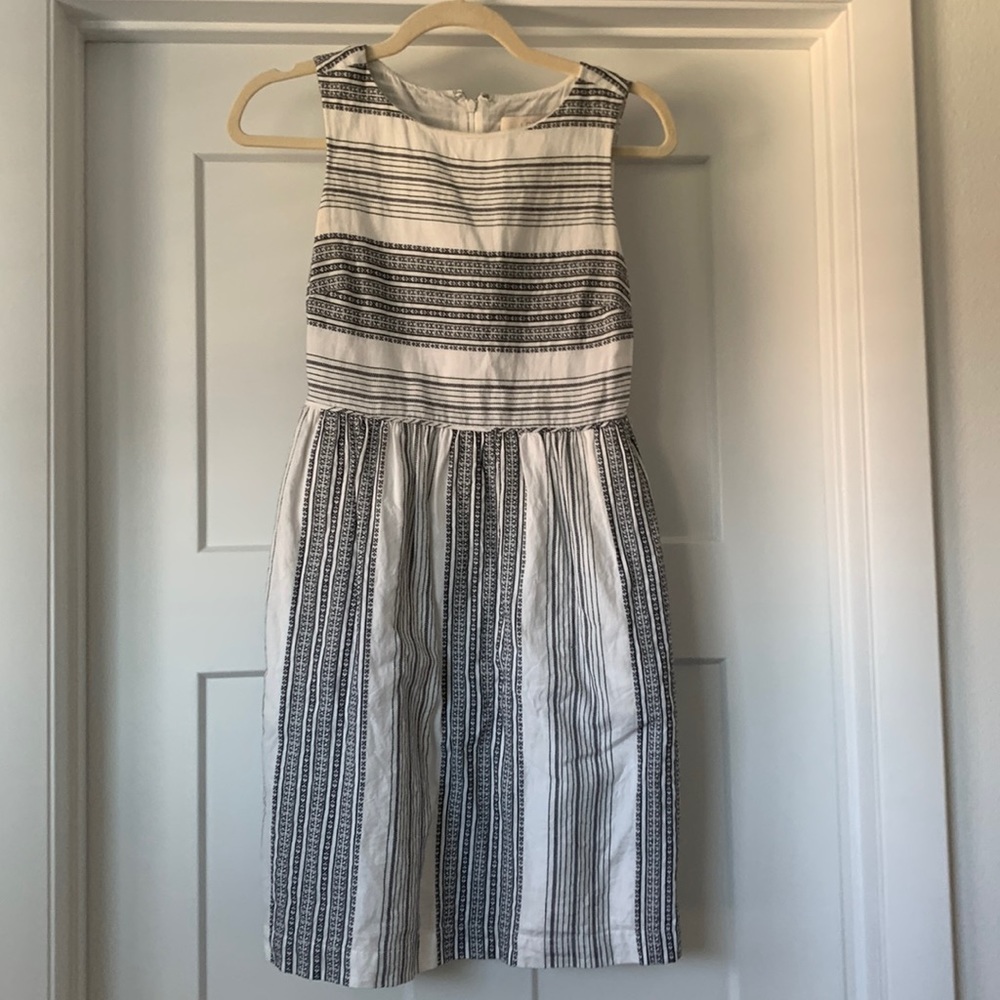 Black and white dress